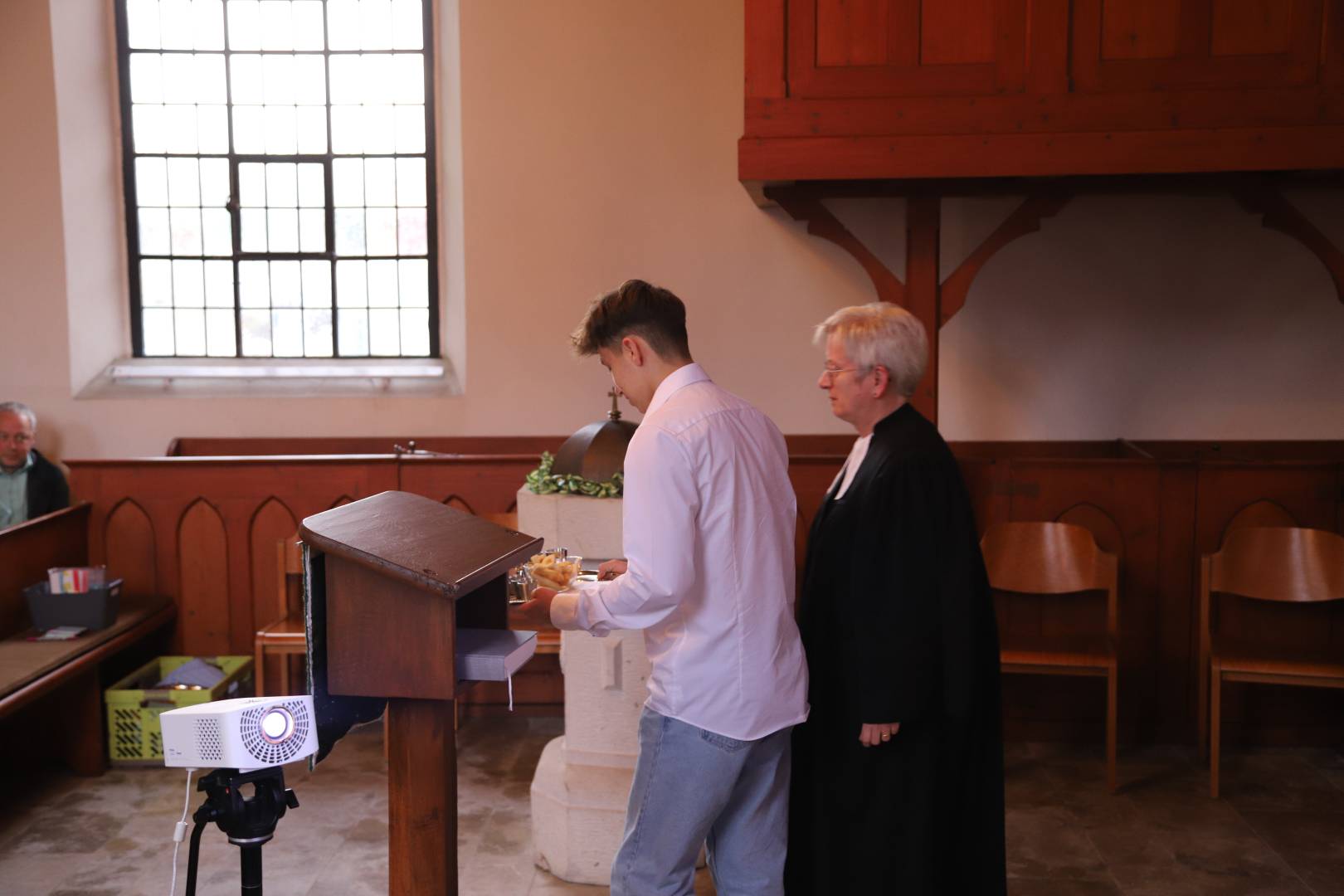 Beichtgottesdienst der Konfirmanden in der St. Maternuskapelle