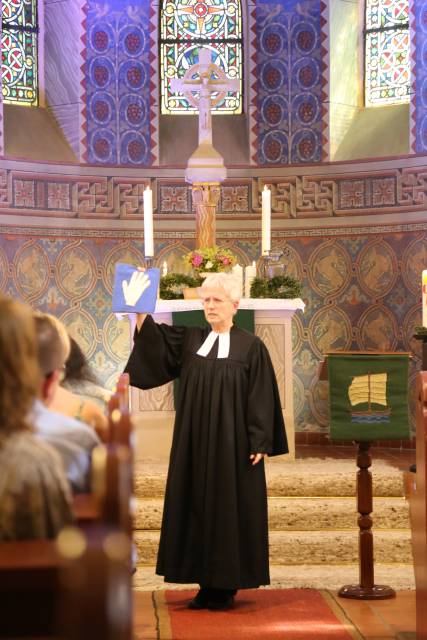 Taufe von Emily Kusch in der St. Franziskuskirche