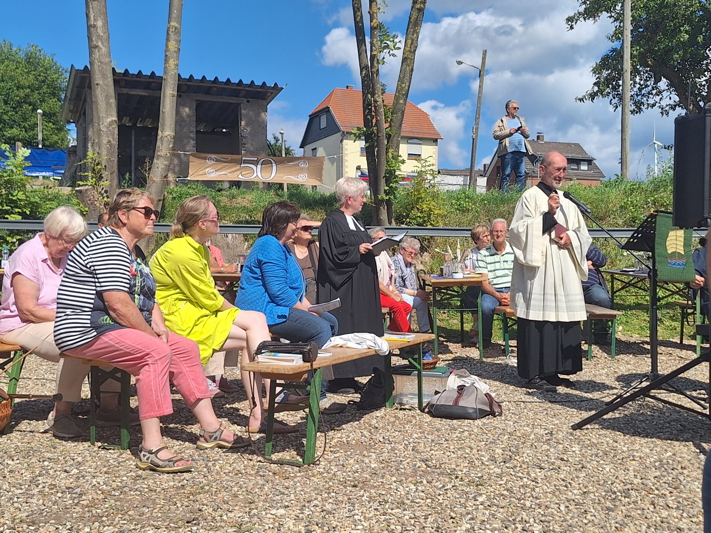 Impressionen von der Andacht zum Reitstalljubiläum mit Pferdesegnung