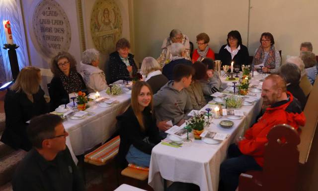 Tischabendmahl