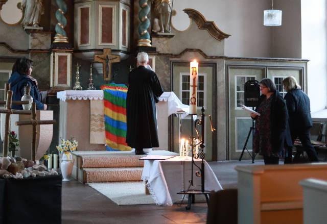 Osterfrühgottesdienst mit Frühstück in Duingen