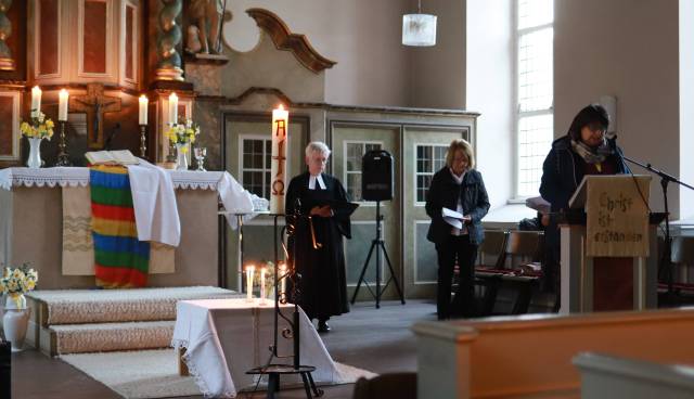 Osterfrühgottesdienst mit Frühstück in Duingen