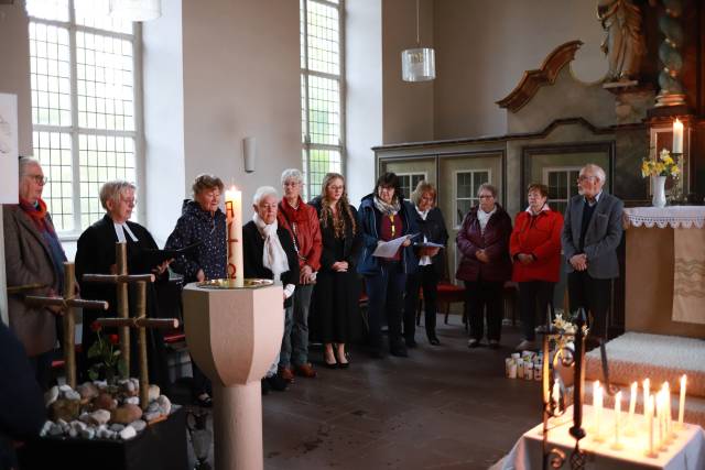 Osterfrühgottesdienst mit Frühstück in Duingen