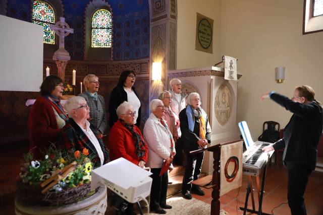 Ostermontag an der St. Franziskuskirche mit Aktionen