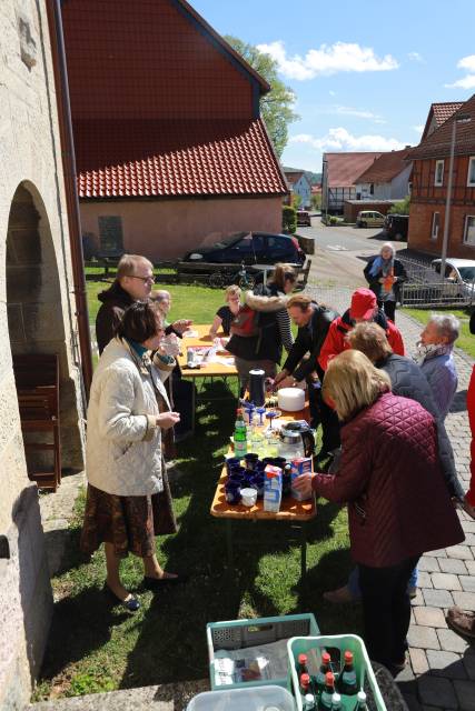 Ostermontag an der St. Franziskuskirche mit Aktionen