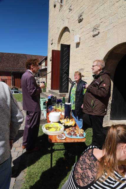 Ostermontag an der St. Franziskuskirche mit Aktionen