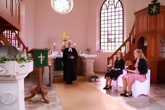 Konfirmation in der Kirchengemeinde Coppengrave