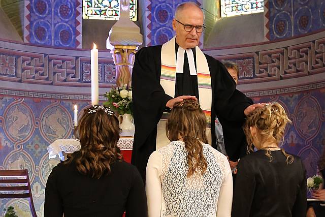 Rätsel-Adventskalender Tür 10