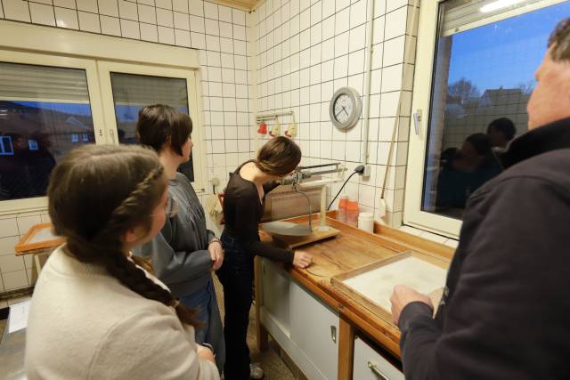 Unsere Konfirmanden backen Brot