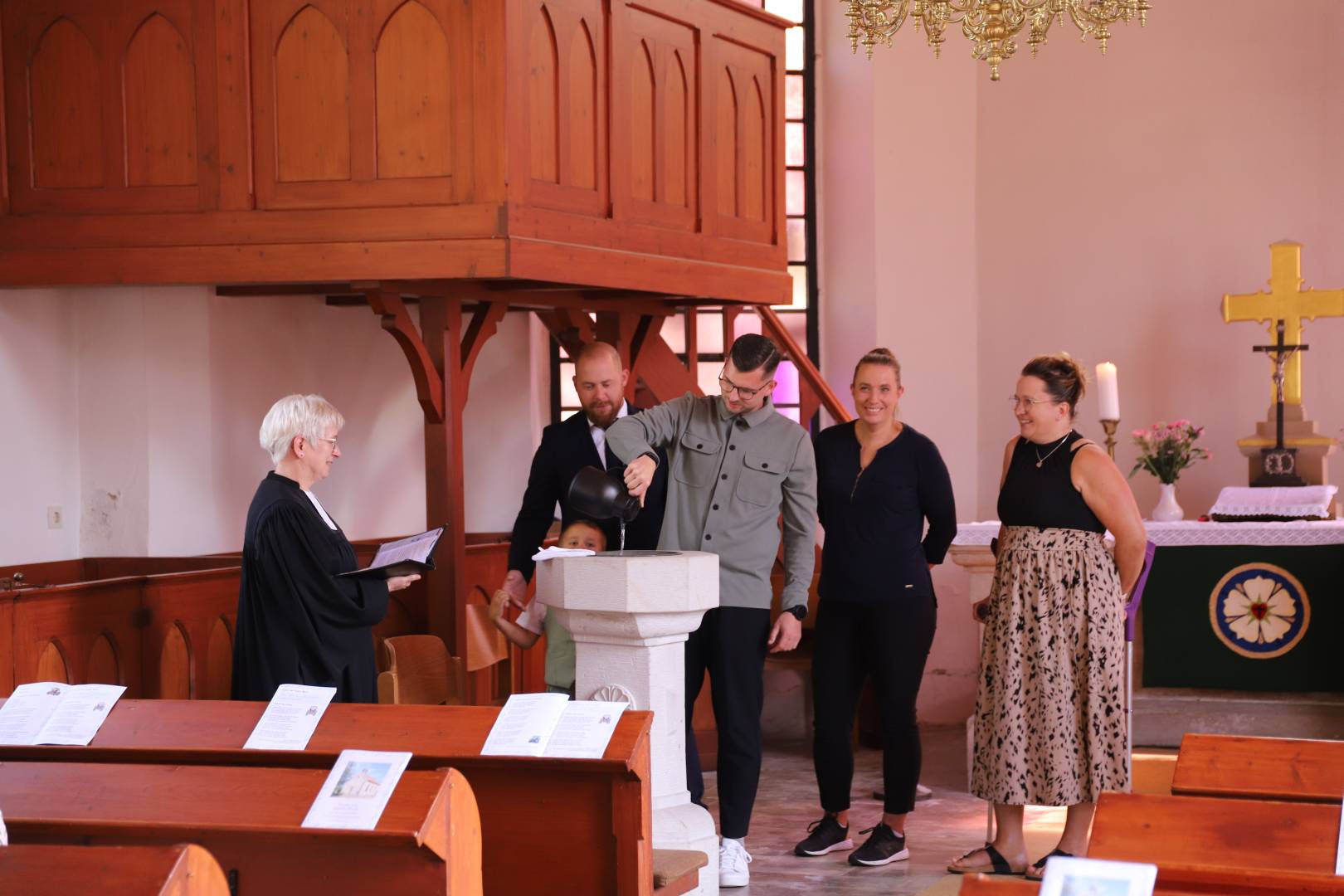 Taufe von Yannis Bock in der St. Maternuskirche in Weenzen