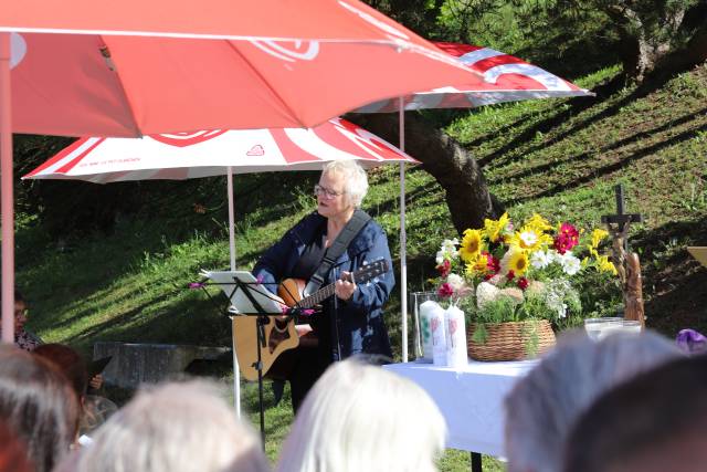 Freiluftgottesdienst im Hilsbad Hohenbüchen