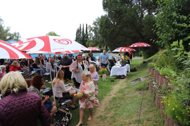 Freiluftgottesdienst im Hilsbad Hohenbüchen