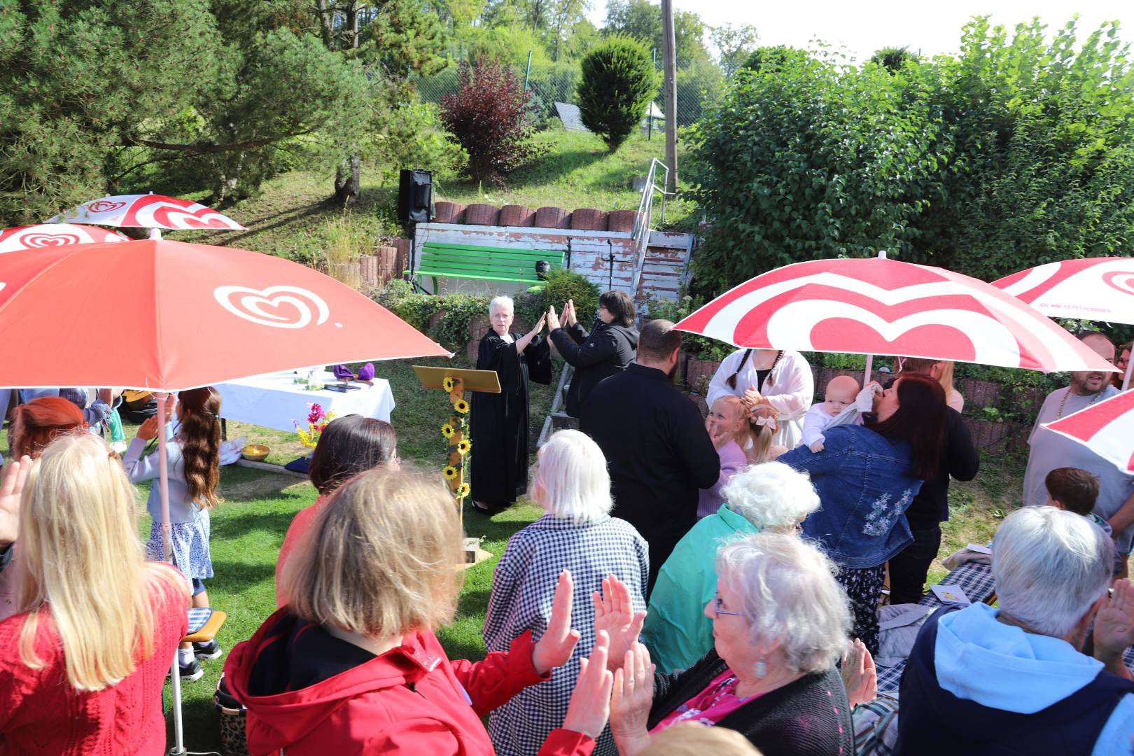 Freiluftgottesdienst im Hilsbad Hohenbüchen